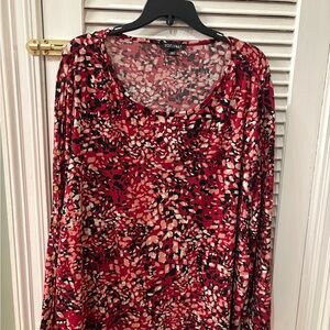 Roz & Ali Red and Black Patterned Top
